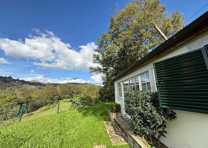Sobreiros House - Geres Chalet *