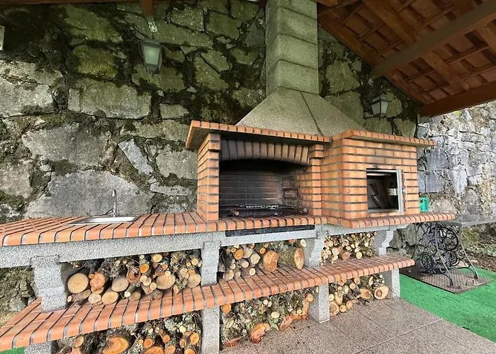 Sobreiros House - Geres Chalet